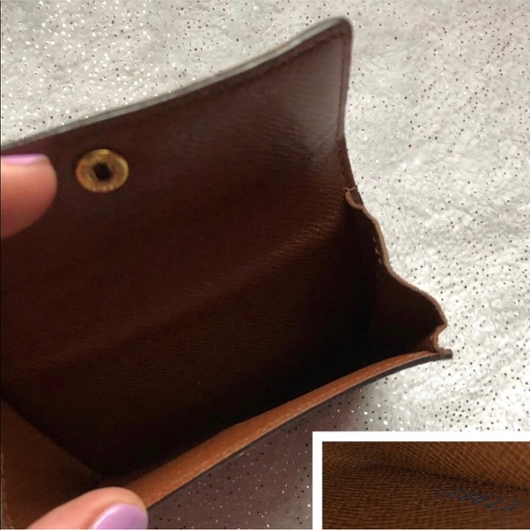 Louis Vuitton Monogram Ludlow Wallet - Picture 8 of 8